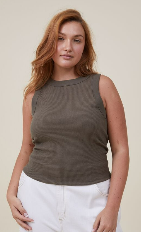 khaki top